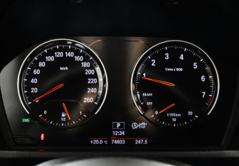 Подержанный автомобиль BMW X2 2018 года (13 фото)