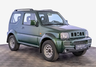 Подержанный автомобиль Suzuki Jimny 2011 года (3 фото)