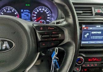 Подержанный автомобиль Kia Rio Hatchback 2020 года (27 фото)