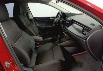 Подержанный автомобиль Skoda Rapid Liftback 2021 года (23 фото)