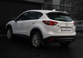 Подержанный автомобиль Mazda CX-5 2013 года (7 фото)