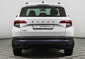 Подержанный автомобиль Skoda Karoq 2020 года (6 фото)