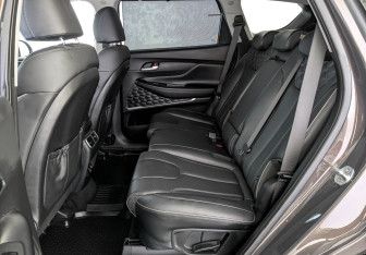 Подержанный автомобиль Hyundai Santa Fe 2021 года (18 фото)