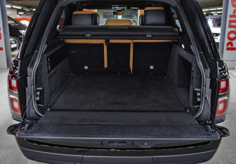 Подержанный автомобиль Land Rover Range Rover 2021 года (10 фото)