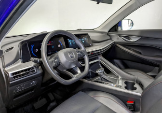 Подержанный автомобиль Changan CS35PLUS 2022 года (16 фото)
