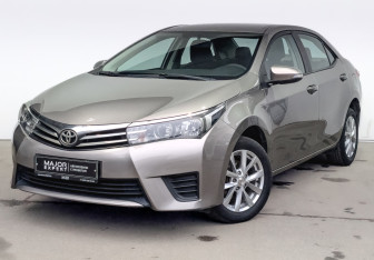 Подержанный автомобиль Toyota Corolla Sedan 2014 года (1 фото)