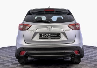 Подержанный автомобиль Mazda CX-5 2015 года (6 фото)