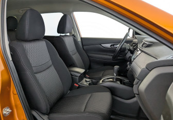 Подержанный автомобиль Nissan X-Trail 2019 года (24 фото)