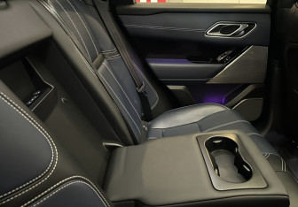 Подержанный автомобиль Land Rover Range Rover Velar 2018 года (14 фото)