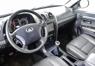 Подержанный автомобиль Great Wall Hover H5 2012 года (7 фото)