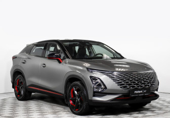 Подержанный автомобиль Omoda C5 2023 года (3 фото)