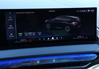 Подержанный автомобиль BMW X3 2025 года (17 фото)