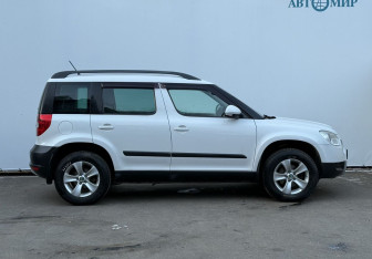 Подержанный автомобиль Skoda Yeti 2012 года (4 фото)