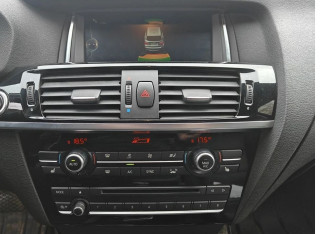 Подержанный автомобиль BMW X3 2015 года (14 фото)