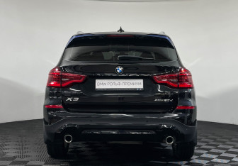 Подержанный автомобиль BMW X3 2019 года (4 фото)