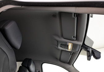 Подержанный автомобиль BMW X6 2016 года (22 фото)