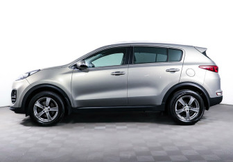 Подержанный автомобиль Kia Sportage 2016 года (3 фото)