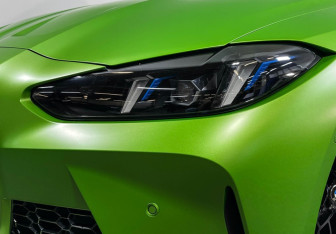 Подержанный автомобиль BMW M4 Convertible 2024 года (8 фото)