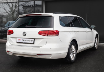 Подержанный автомобиль Volkswagen Passat Wagon 2018 года (4 фото)