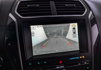 Подержанный автомобиль Ford Explorer 2018 года (23 фото)