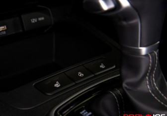 Подержанный автомобиль Kia Rio Hatchback 2022 года (12 фото)