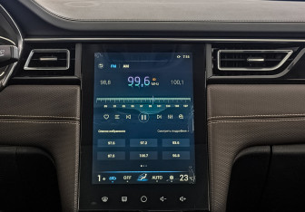 Подержанный автомобиль JAC J7 2021 года (17 фото)