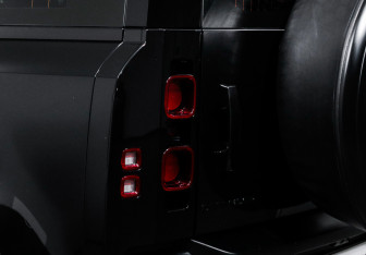 Подержанный автомобиль Land Rover Defender Suv 2021 года (17 фото)