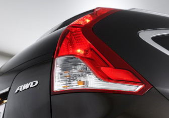 Подержанный автомобиль Honda CR-V 2013 года (22 фото)