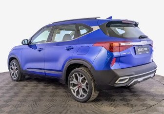 Подержанный автомобиль Kia Seltos 2021 года (7 фото)