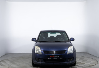 Подержанный автомобиль Suzuki Swift Hatchback 2008 года (2 фото)
