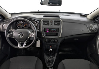 Подержанный автомобиль Renault Logan Sedan 2021 года (14 фото)