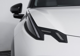 Подержанный автомобиль Zeekr X 2023 года (22 фото)