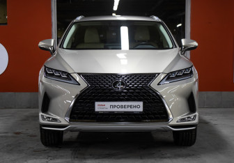 Подержанный автомобиль Lexus RX 2022 года (2 фото)