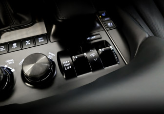 Подержанный автомобиль Lexus LX 2021 года (26 фото)