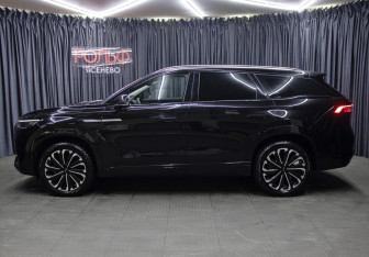 Подержанный автомобиль Jaecoo J8 2024 года (8 фото)