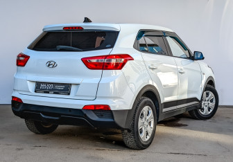 Подержанный автомобиль Hyundai Creta 2018 года (5 фото)