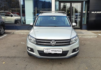 Подержанный автомобиль Volkswagen Tiguan 2012 года (2 фото)
