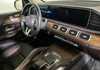 Подержанный автомобиль Mercedes-Benz GLE 2020 года (9 фото)