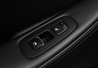Подержанный автомобиль Hyundai Sonata 2020 года (13 фото)