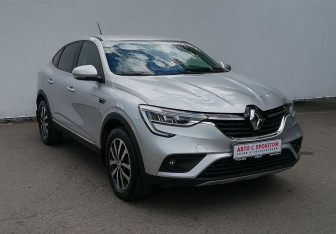 Подержанный автомобиль Renault Arkana 2020 года (3 фото)
