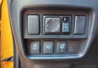 Подержанный автомобиль Nissan Juke 2014 года (14 фото)