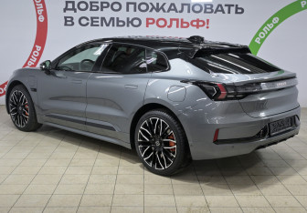 Подержанный автомобиль Zeekr 001 2023 года (6 фото)
