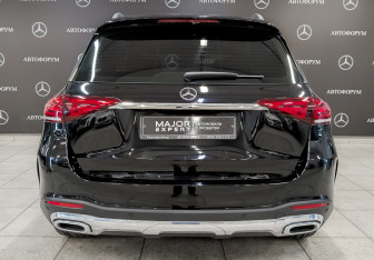 Подержанный автомобиль Mercedes-Benz GLE 2019 года (6 фото)