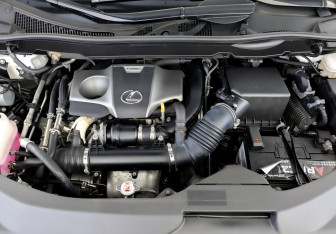 Подержанный автомобиль Lexus RX 2020 года (9 фото)
