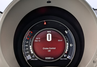 Подержанный автомобиль Fiat 500 Hatchback 2021 года (16 фото)