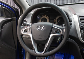 Подержанный автомобиль Hyundai Solaris Sedan 2013 года (16 фото)