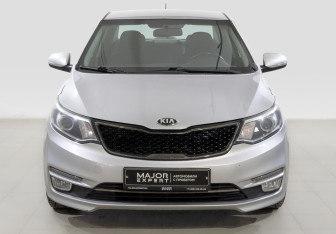 Подержанный автомобиль Kia Rio Sedan 2017 года (2 фото)