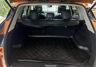 Подержанный автомобиль Nissan Murano Suv 2016 года (22 фото)