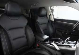 Подержанный автомобиль Geely Atlas Pro 2023 года (22 фото)