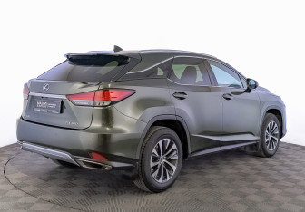 Подержанный автомобиль Lexus RX 2021 года (5 фото)
